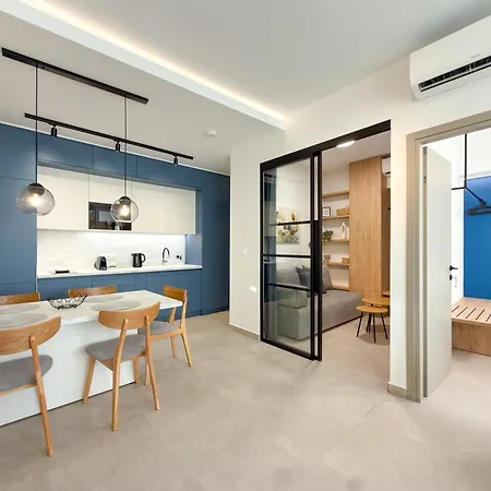 Luxury Downtown E5 Апартамент